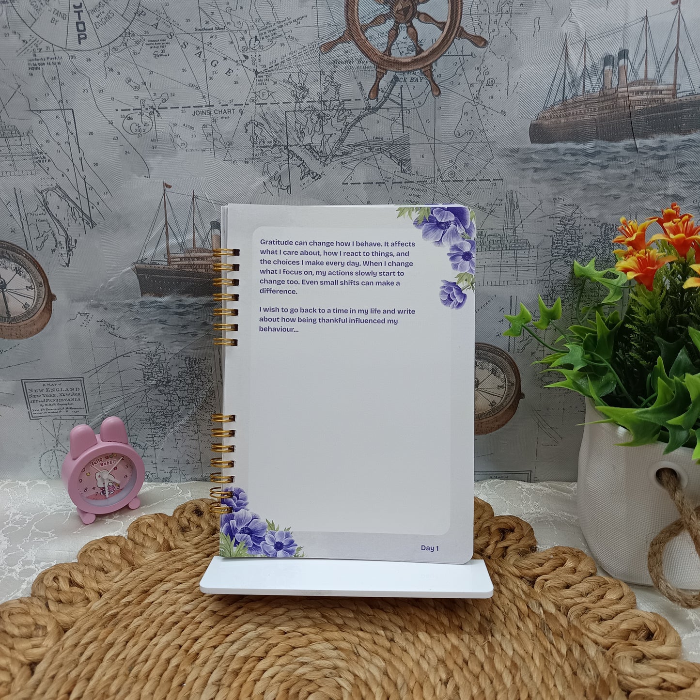 30-Day Journal for Cultivating Thoughtful Gratitude
