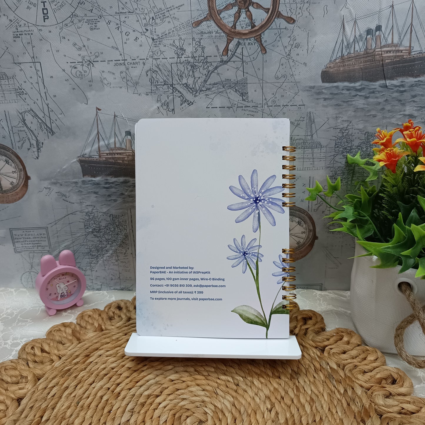 Blue Daisy Serenity - Expressive Journaling Notebook